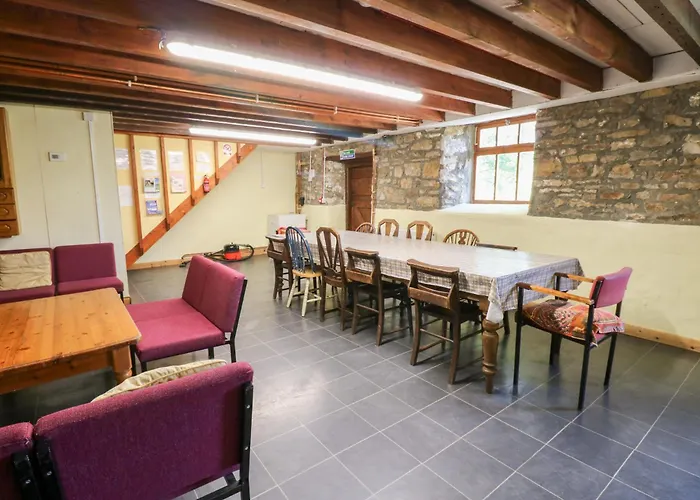 East Barn Bunkhouse *